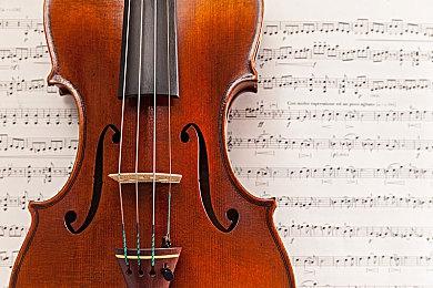 《最终幻想7：重生》总监表示原作“难上手”